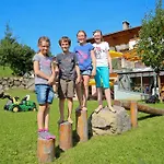 Ladestatthof 3* Нойштифт-им-Штубайталь