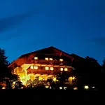 Гостевой дом Ladestatthof Нойштифт-им-Штубайталь