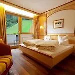 Гостевой дом Ladestatthof Нойштифт-им-Штубайталь