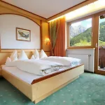 Ladestatthof Нойштифт-им-Штубайталь