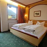 Πανσιόν Ladestatthof 3*
