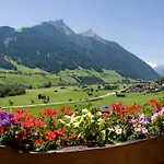 Ladestatthof Нойштифт-им-Штубайталь