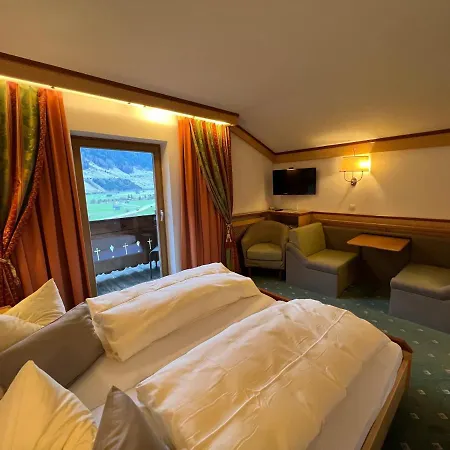 Guest house Ladestatthof Neustift im Stubaital