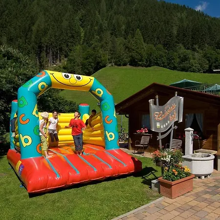 Guest house Ladestatthof 3*