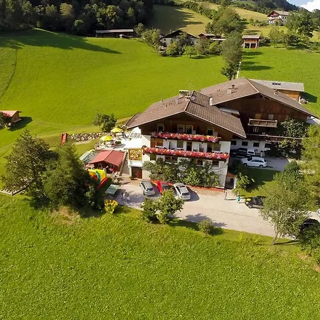 Ladestatthof Guest house