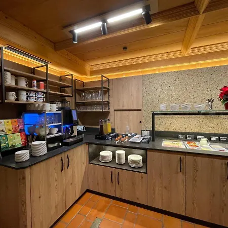 Pensionat Ladestatthof