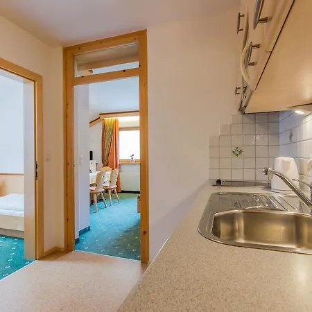 Ladestatthof Pensionat Neustift im Stubaital